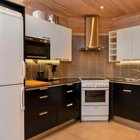 Сasa de vacaciones Pyhaenkarhu 4 By Interhome