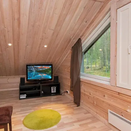 Pyhaenkarhu 4 By Interhome *